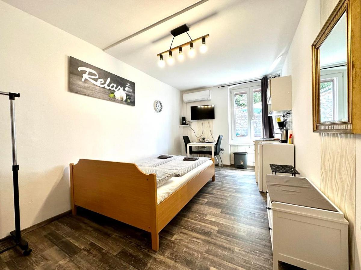 פיראן Apartments Relax מראה חיצוני תמונה