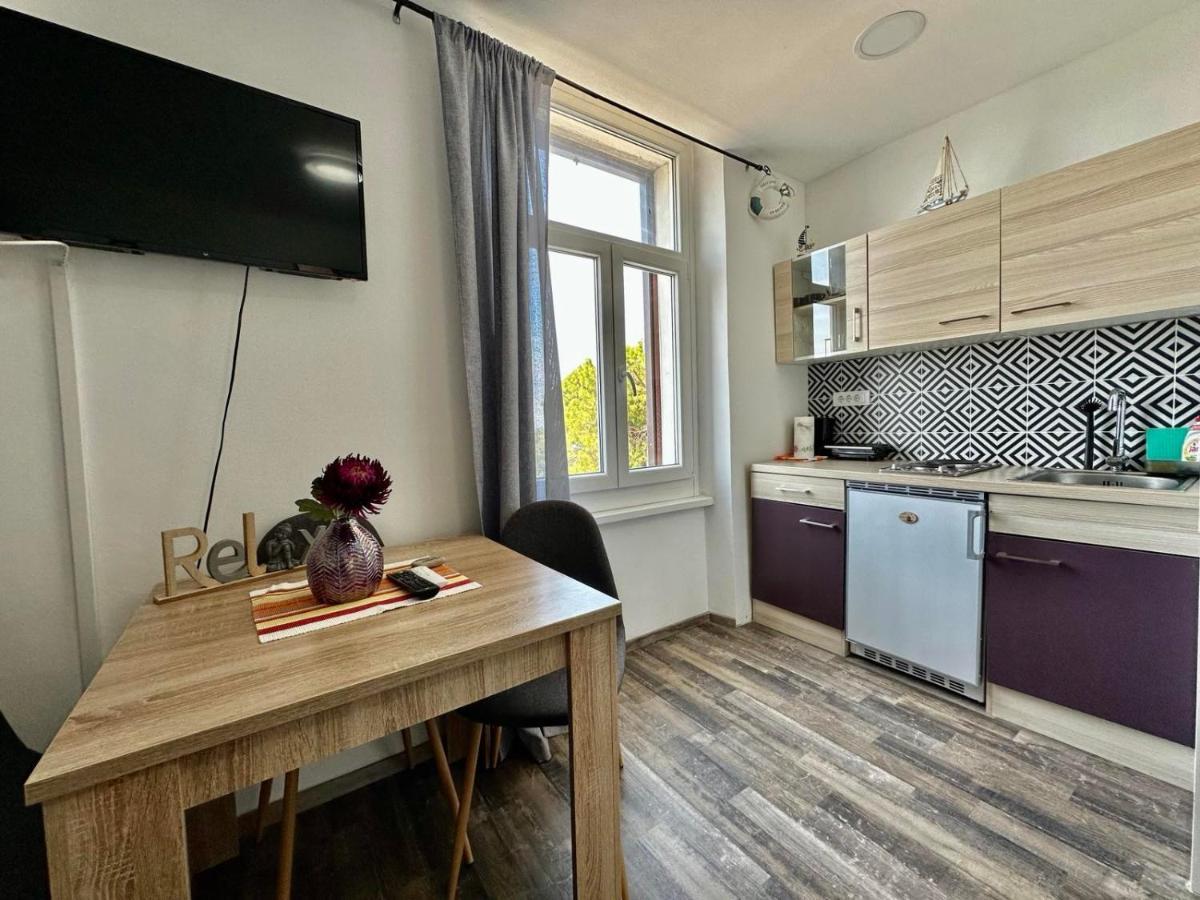 פיראן Apartments Relax מראה חיצוני תמונה