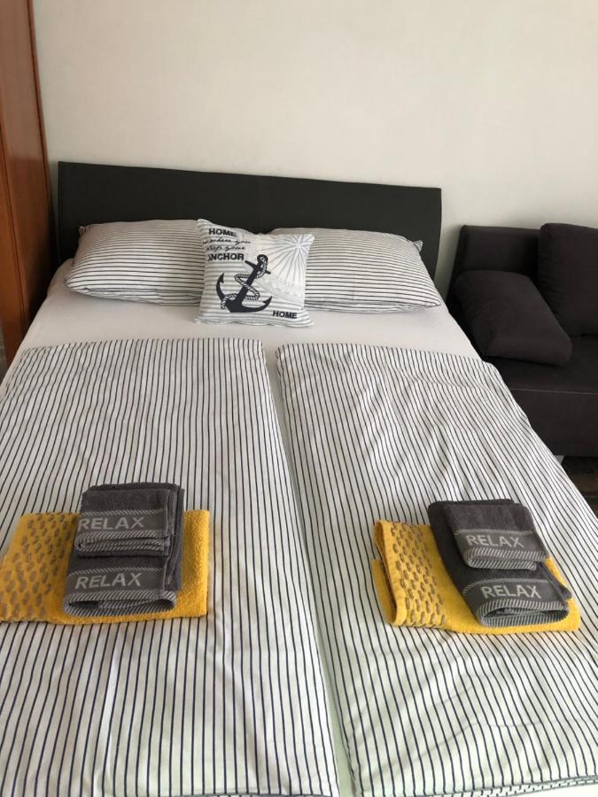 פיראן Apartments Relax מראה חיצוני תמונה